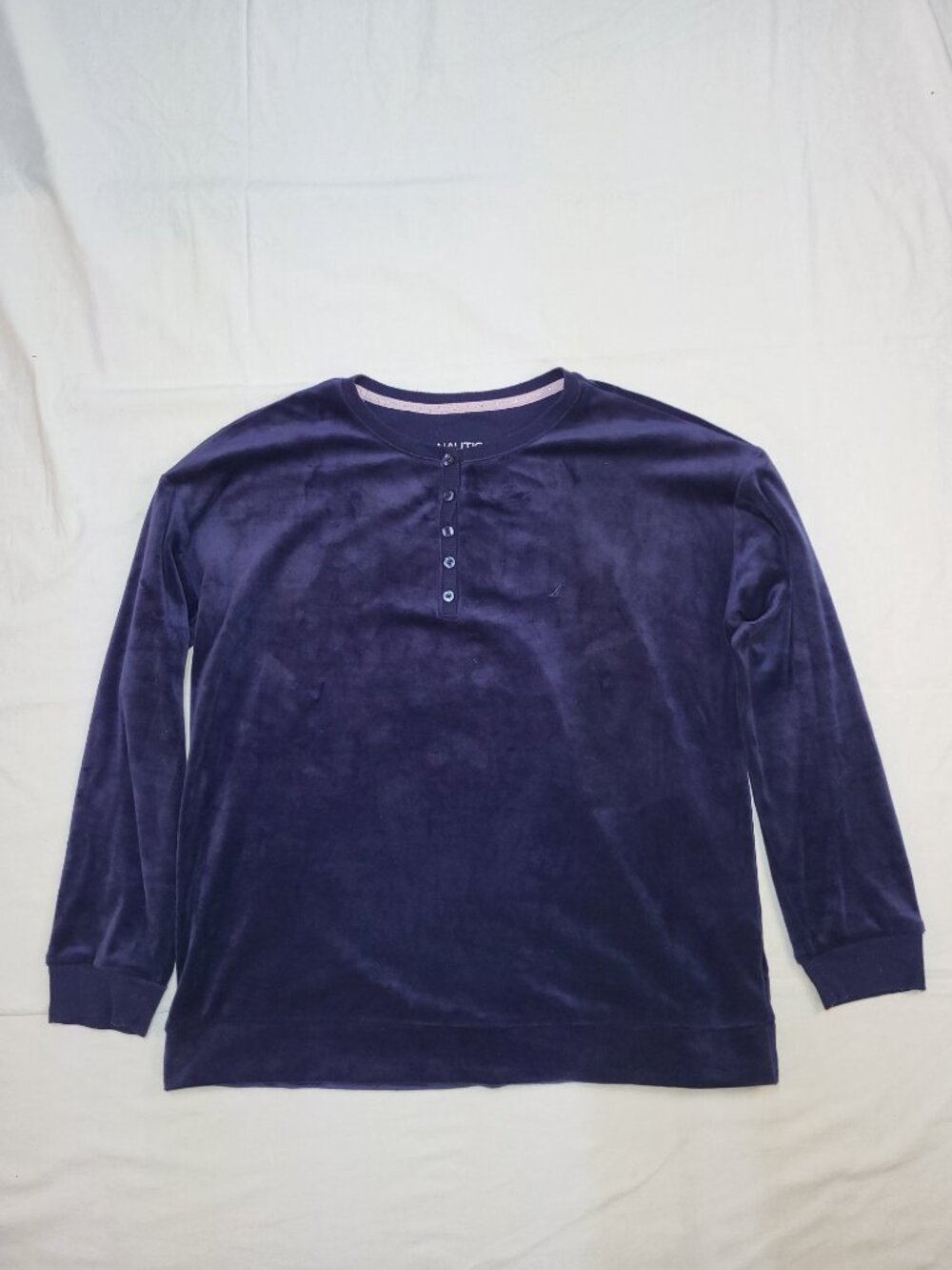 Nautica Navy Blue Velour Henley Long Sleeve Pullover Sweatshirt Size S